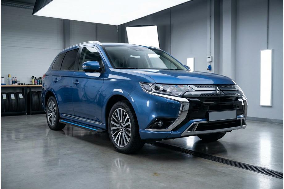 Mitsubishi Outlander 2012-2021 Marchepieds Latéraux Maya Blue (2 pcs, Aluminium) Image