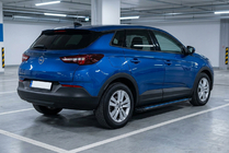 Opel Grandland X 2017- Marchepieds Latéraux Maya Blue (2 pcs, Aluminium) photo 1