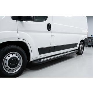 Marchepieds Latéraux New Vision Black (2 pcs, Aluminium) Fiat Ducato 2006-2025 photo 1