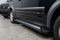 Ford Connect 2006–2009 Marchepieds Latéraux New Vision Black (2 pcs, Aluminium) photo 1