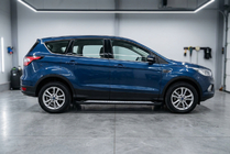 Ford Kuga/Escape 2013-2019 Marchepieds Latéraux Vision New Black (2 pcs, Aluminium) photo 1