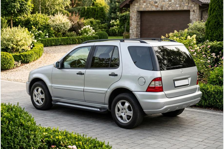 Mercedes ML W163 1997-2005 Marchepieds Latéraux New Vision Black (2 pcs, Aluminium) Photo 1
