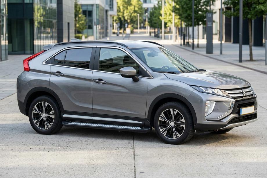 Mitsubishi Eclipse Cross 2017- Marchepieds Latéraux New Vision Black (2 pcs, Aluminium) Image