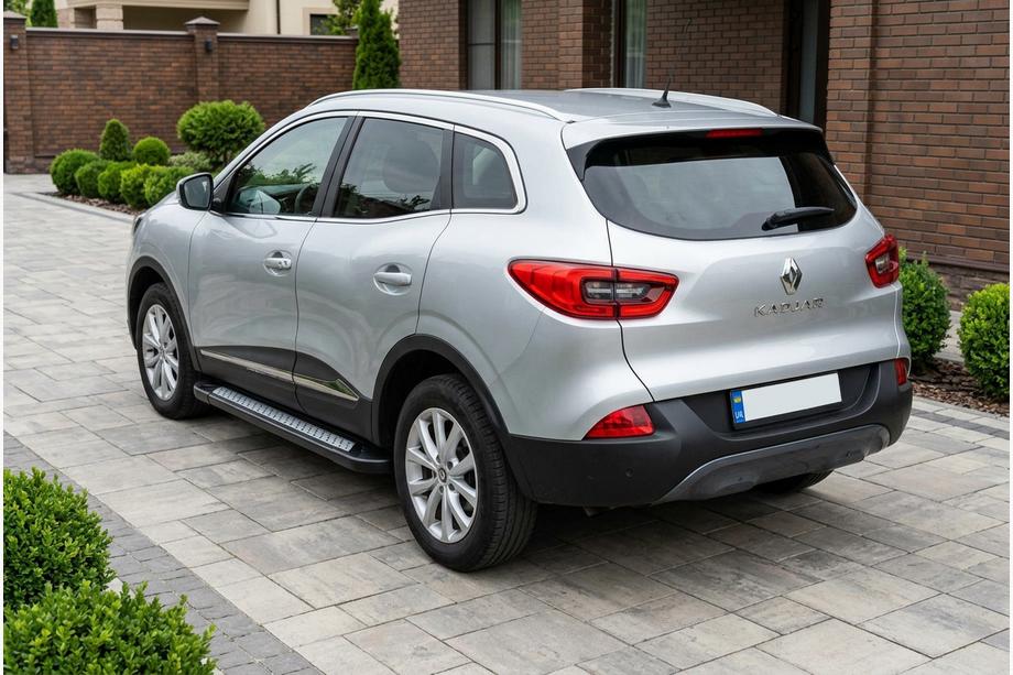Renault Kadjar 2015-2022 Marchepieds Latéraux New Vision Black (2 pcs, Aluminium) Image