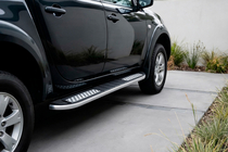 Mitsubishi L200 2015-2024 Marchepieds Latéraux Tayga V2 (2 pcs, Aluminium) photo 1