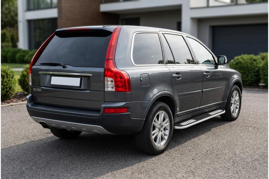 Volvo XC90 2002-2014 Marchepieds Latéraux Tayga V2 (2 pcs, Aluminium) Image