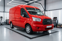 Ford Transit 2014- Marchepieds Latéraux Maya Red (2 pcs, Aluminium) photo 1