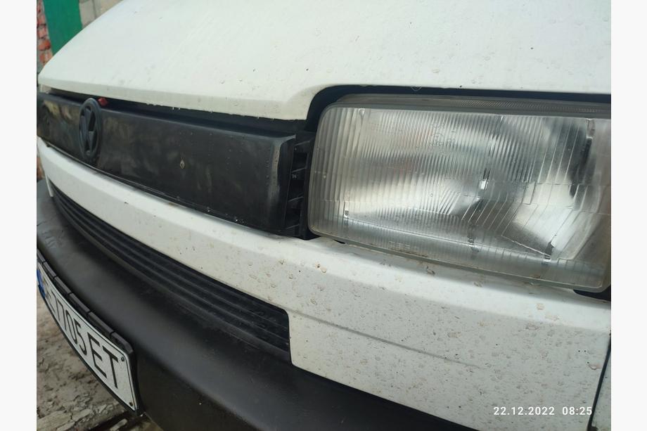 Volkswagen T4 Transporter 1990-2003 Cache calandre hiver Mat pour avant droit Photo 4