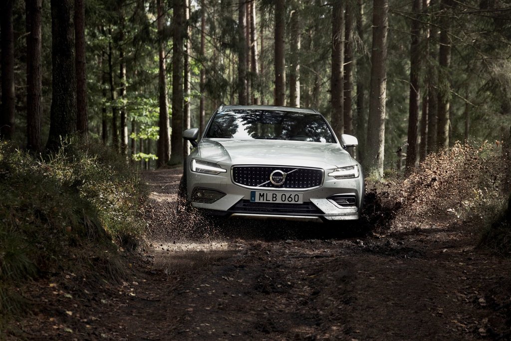 Examen du break tout-terrain Volvo V60 Cross Country