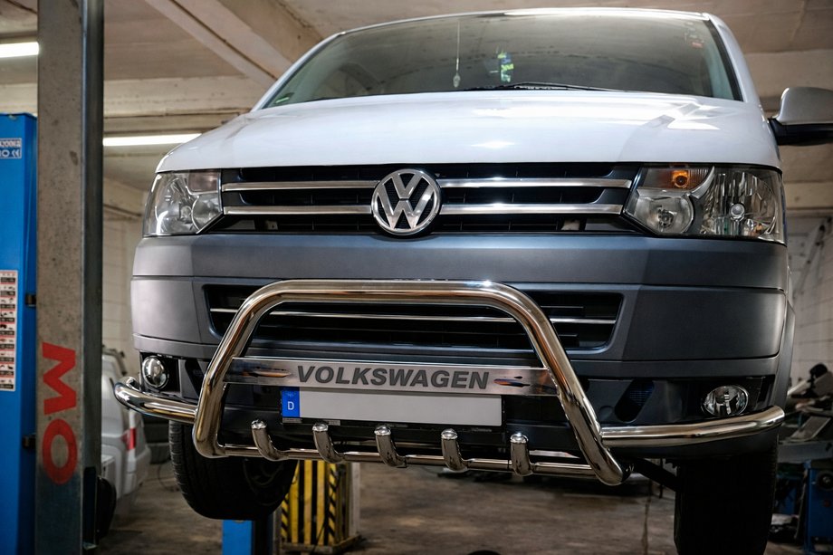 Volkswagen T5 2010-2015 Pare-buffle WT004ST (Inox) Image