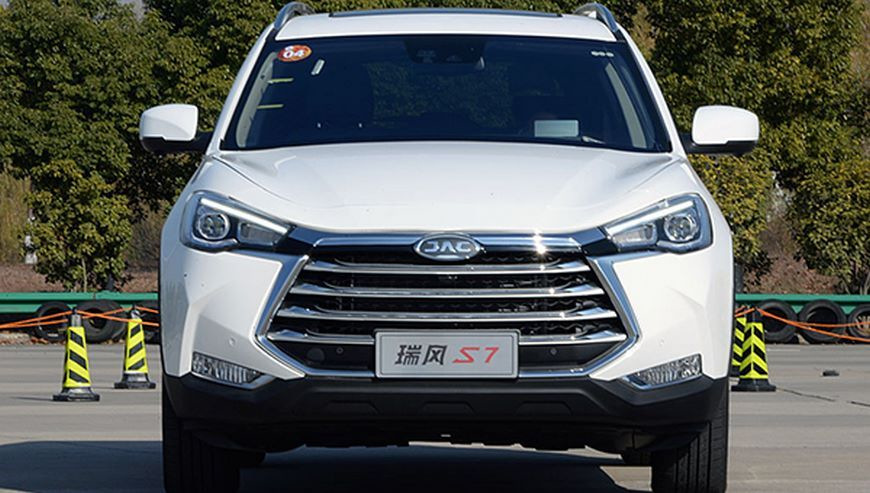 Examen de la jeep sept places de croisement JAC S7
