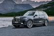 Parcourir un crossover BMW X7 photo 1