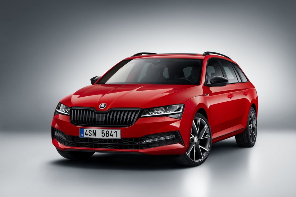 Version restylée du break Skoda Superb Combi
