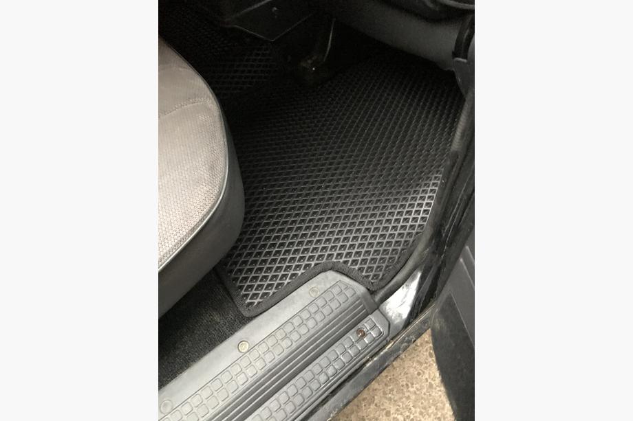 Nissan Patrol Y60 1988–1997 Tapis de sol EVA (noirs) Long, 5 pièces (avant et arrière) Photo 21