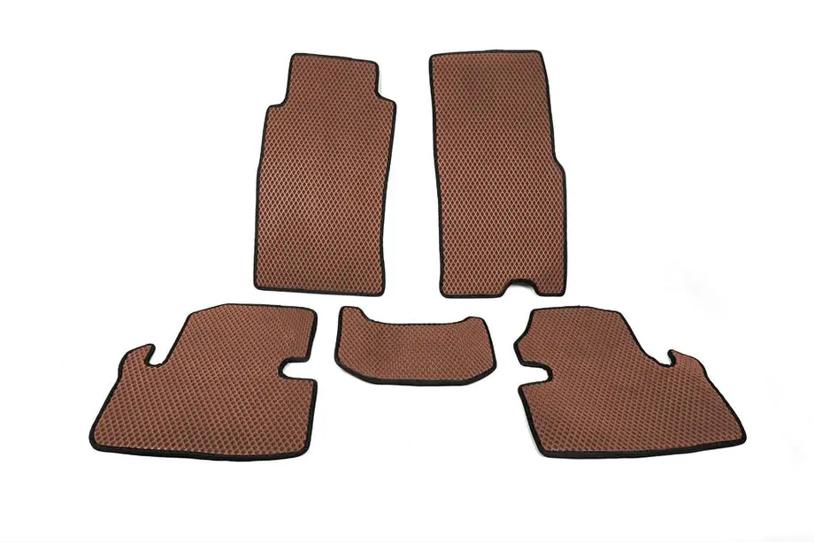 Nissan Patrol Y60 1988–1997 Tapis de sol EVA (rouge brique) Image