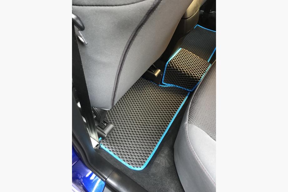 Mazda 3 2003-2009 Tapis de sol EVA (noirs) Photo 4