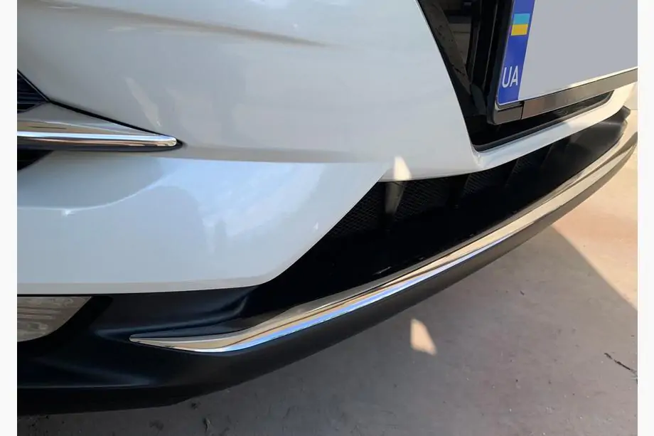 Nissan Qashqai 2014-2021 Protection de pare-chocs avant en acier inoxydable (2017↗︎) Image