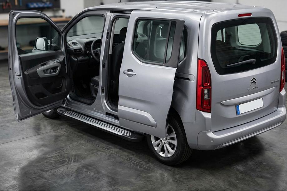 Citroen Berlingo/Multispace 2018- Marchepieds Latéraux Line (2 pcs, Aluminium) Image