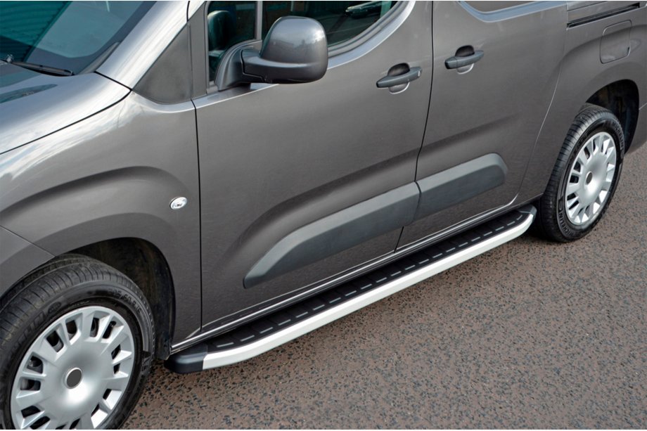 Peugeot Partner/Rifter 2019- Marchepieds Latéraux Fullmond (2 pcs, Aluminium) Empattement Court Photo 2