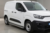 Peugeot Partner/Rifter 2019- Marchepieds Latéraux Maydos V2 (2 pcs, Aluminium & Inox) photo 1