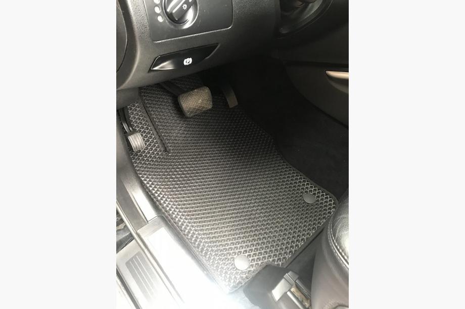 Mercedes ML W164 2005-2011 Tapis de sol EVA (noirs) Photo 3