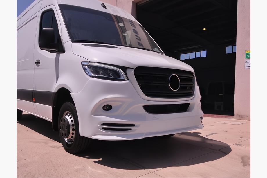 Mercedes Sprinter W907/W910 2018- Lame de pare-chocs avant V3 (apprêtée pour peinture) Photo 10