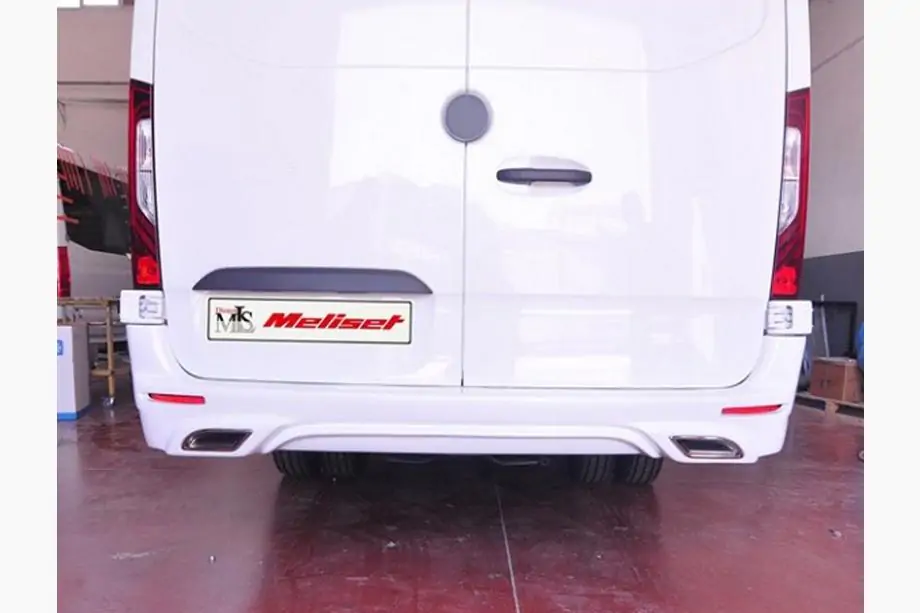Mercedes Sprinter W907/W910 2018- Cache pare-chocs arrière (apprêté pour peinture) Photo 3