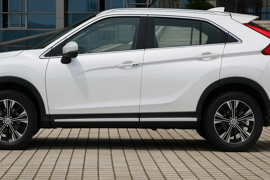 Mitsubishi Eclipse Cross 2017- Moulures de porte OmsaLine (4 pcs, inox) Image