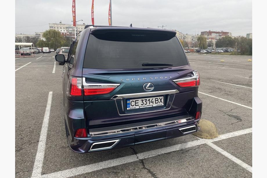 Lexus LX570/450d 2008-2022 Kit de conversion facelift du modèle 2008-2016 vers TRD Superior (2016-2020) Photo 14