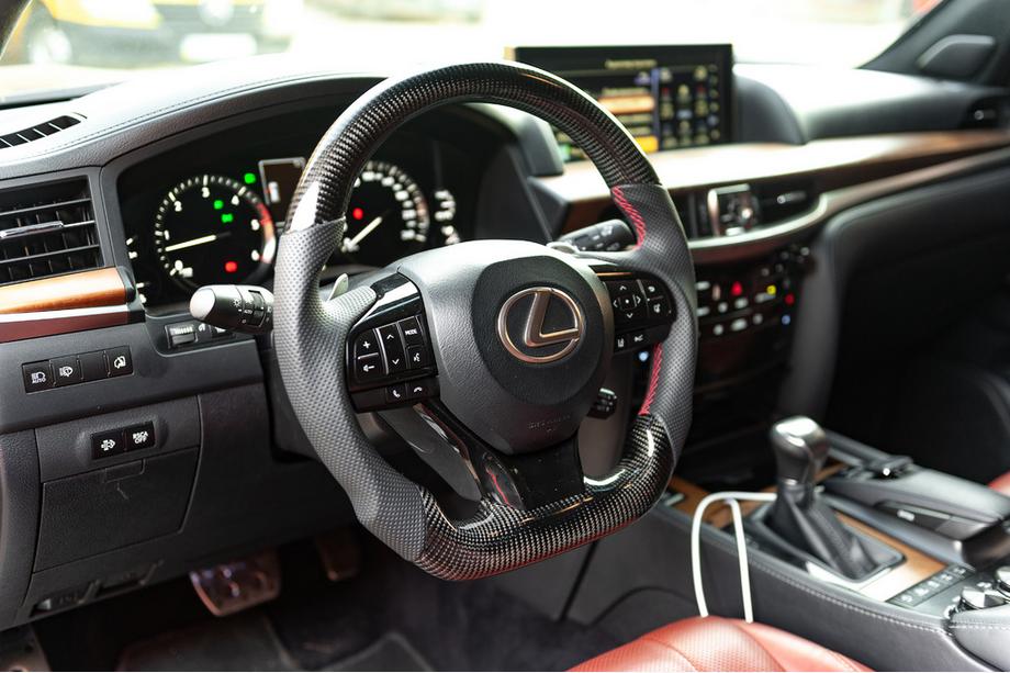 Lexus LX570/450d 2008-2022 Volant anatomique complet (carbone) Image