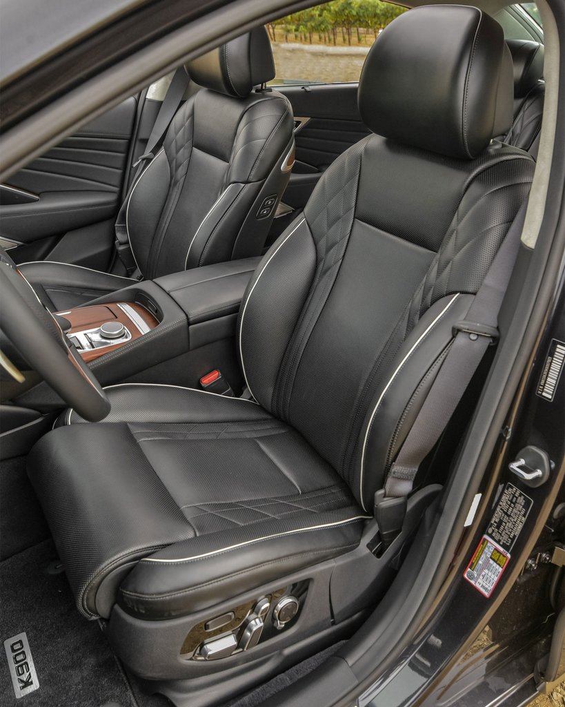 La deuxième génération de l’exécutif de la berline KIA K900