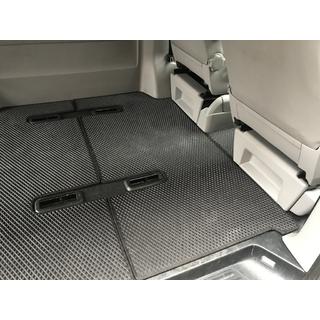 Tapis de sol EVA V1 (empattement long, jeu complet pour l’habitacle, noirs) photo 3