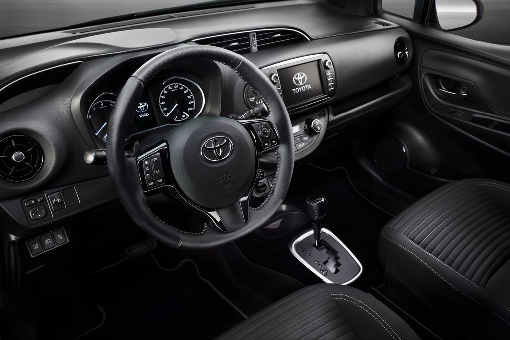Examen de la Toyota Yaris à hayon sous-compacte mise à jour