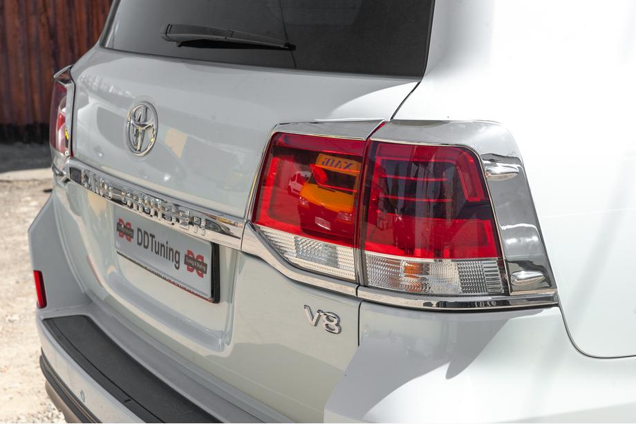 Toyota Land Cruiser 200 2007-2021 Couvre-feux Arrière Chromés (2015+, 4 pièces, Plastique) Photo 3