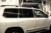 Toyota Land Cruiser 200 2007-2021 Ensemble complet de baguettes de vitres et montants en inox photo 17