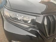 Toyota Land Cruiser Prado 150 2009-2023 Calandre 2017↗ LED (Zeus Black, avec paupières Black) photo 6