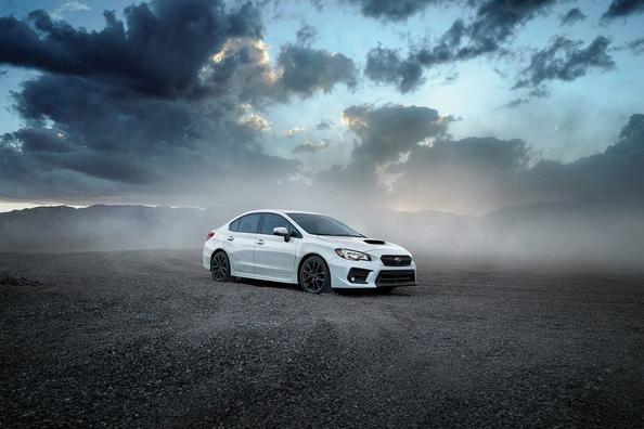 Mis à jour berline sport Subaru WRX Photo 13