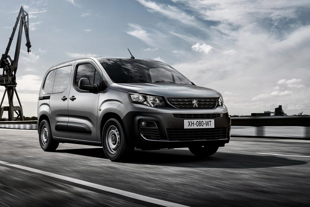 Présentation compacte de fourgon Peugeot Partner