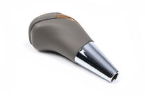 Toyota Land Cruiser 200 2007-2021 Pommeau de Levier de Vitesse (Cuir Gris + Bois Clair) photo 2