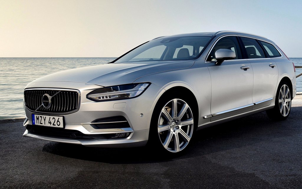 Parcourir un break Volvo V90