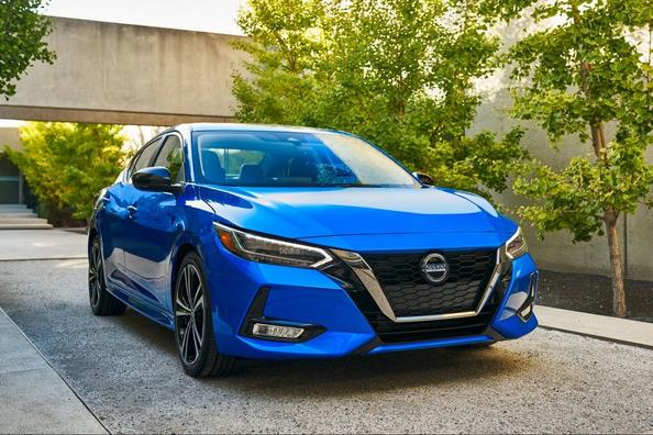 Présentation de la berline Nissan Sentra 2020 année de modèle Photo 6