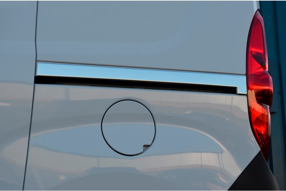Fiat Doblo II 2010-2022 Moulure large en acier inox pour porte coulissante (2 pcs) Image