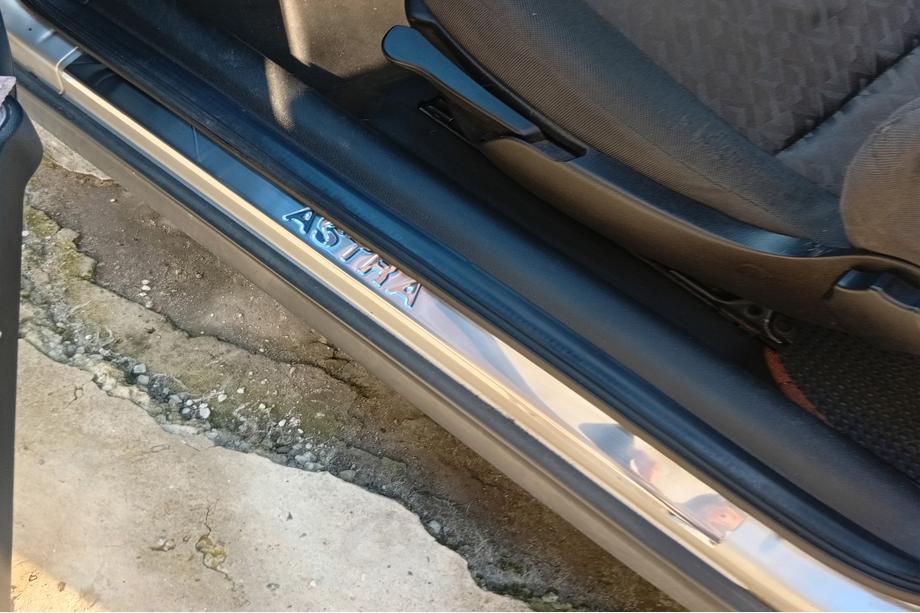 Opel Astra G classic 1998-2012 Seuils de porte Carmos (Coupe, 2 pcs, inox) Image