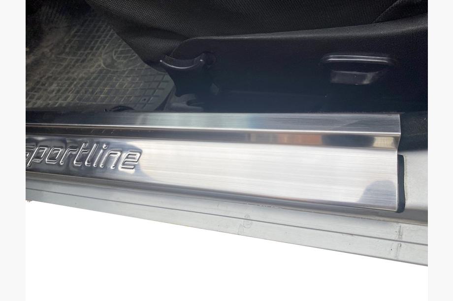 Mercedes E-class W124 1984–1997 Seuils de porte intérieurs V1 (4 pcs, inox) Photo 3