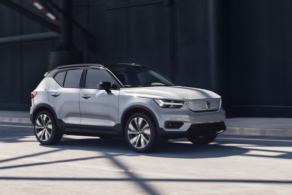 Électrique à quatre roues motrices crossover Volvo XC40 Recharge