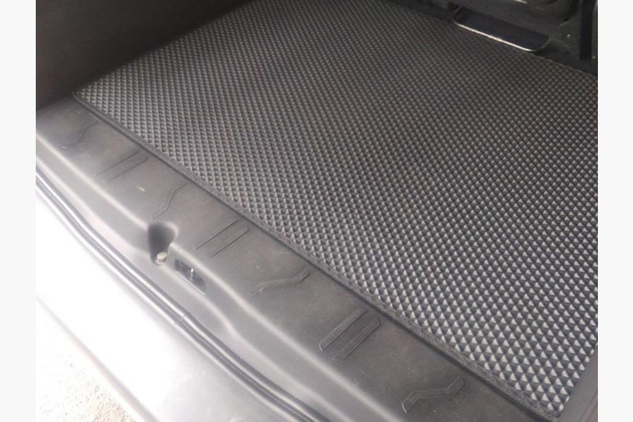 Peugeot Partner Tepee 2008-2018 Tapis de coffre (EVA, Noir) Photo 3