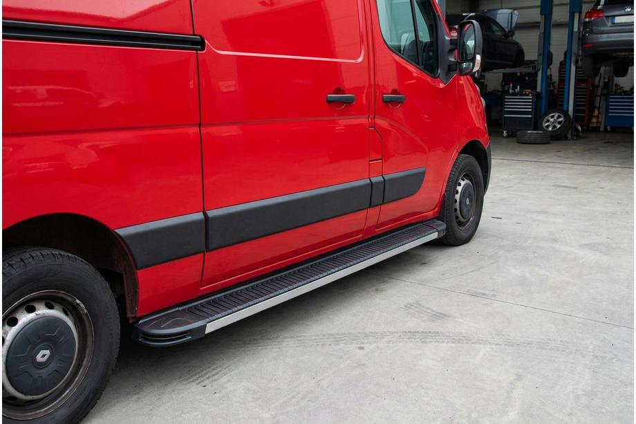 Renault Master 2011-2023 Marchepieds Latéraux Maya V1 (2 pcs, Aluminium) Empattement Long Image