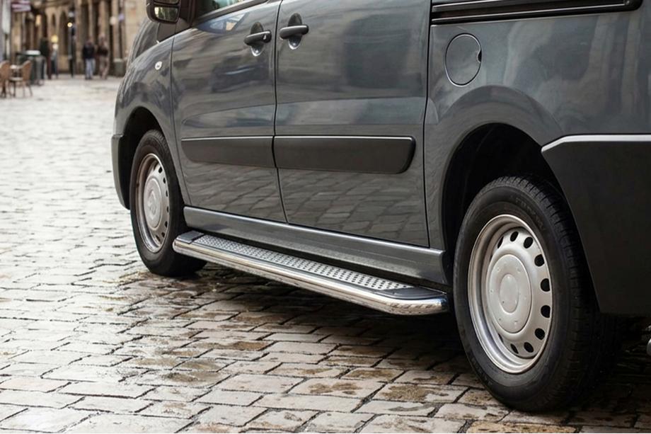 Fiat Scudo 2007-2015 Marchepieds Latéraux Maydos V2 (2 pcs, Aluminium & Inox) Image