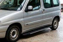 Peugeot Partner 1996-2008 Marchepieds latéraux Bosphorus Grey (2 pcs, aluminium) photo 1