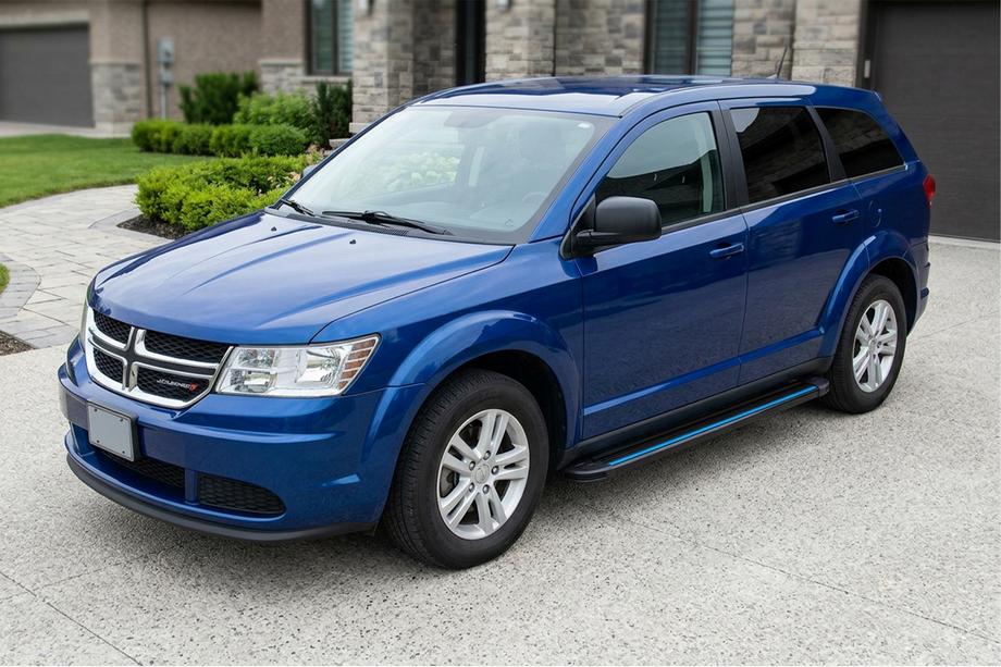 Dodge Journey 2008-2020 Marchepieds Latéraux Maya Blue (2 pcs, Aluminium) Image